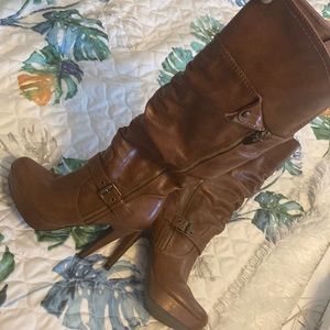 Brown guess boots